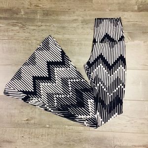 Chevron Print Flare Pants - Black & White - Bold & Trendy